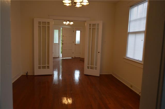 7704 Spruce Street Unit 7704 Spruce Upper Unit
