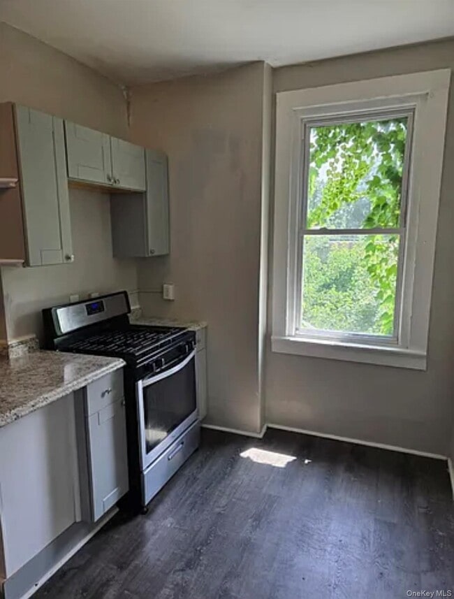 Photo - 146 Mansion St Unit 2