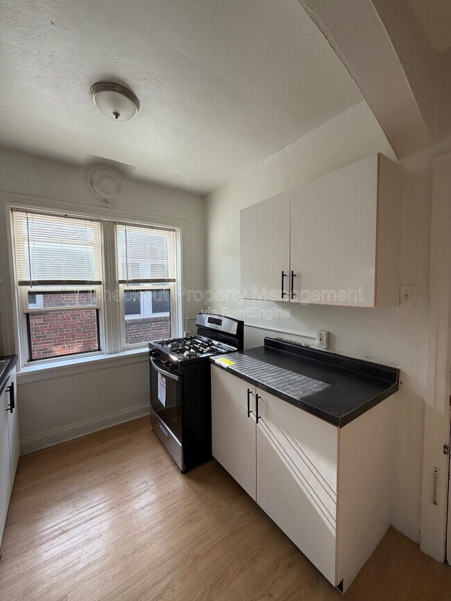 Photo - 7340 Forsyth Blvd Unit 307