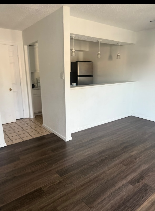 Photo - 207 Sprucewood Ln Unidad C