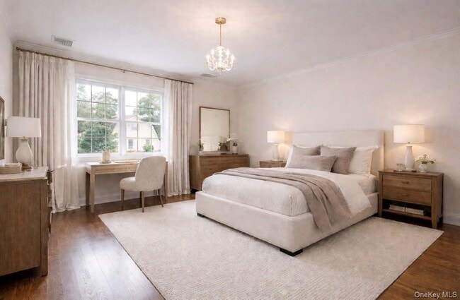 Photo - 423 English Pl