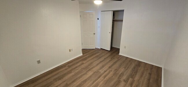 Photo - 5012 22nd St W