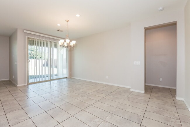 Photo - 654 Glen Canyon Dr