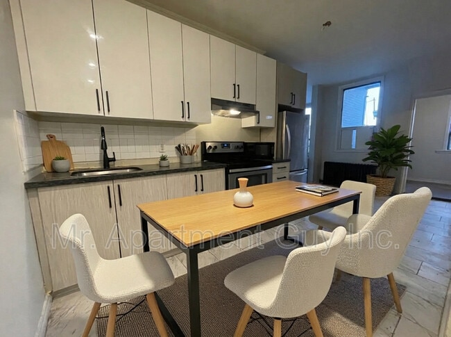 Photo - 44 Victoria Ave S Unité 103