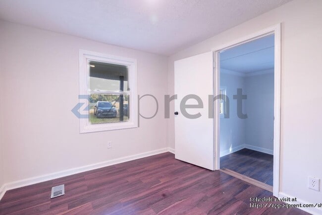 Photo - 7056 Old Railroad Bed Rd