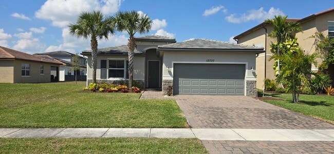 Photo - 12737 NW Milestone Pl