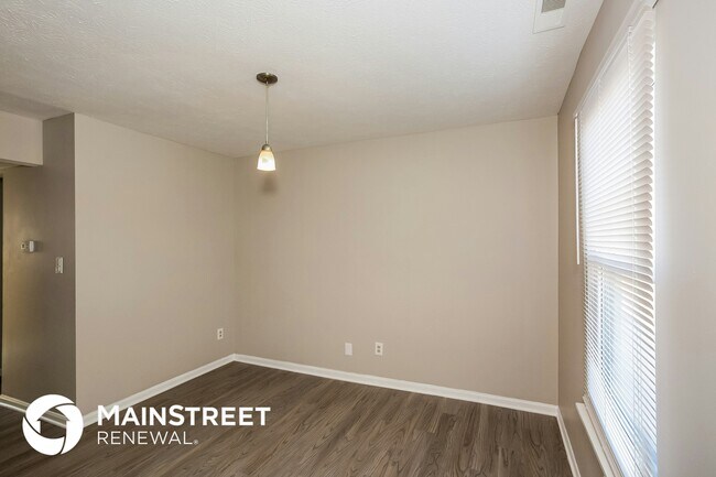 Photo - 6002 Tybalt Dr