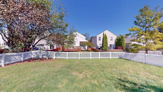 Photo - 5770 Trailwater Ln