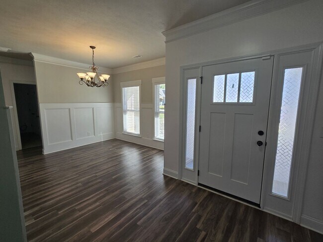 Photo - 306 Brickyard Creek Ct