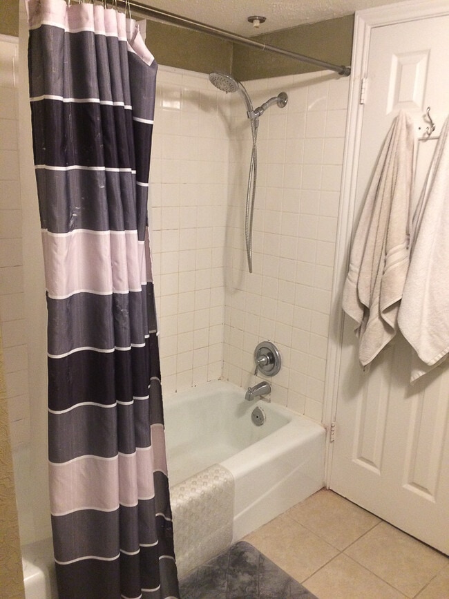 Photo - 706 W 22nd St