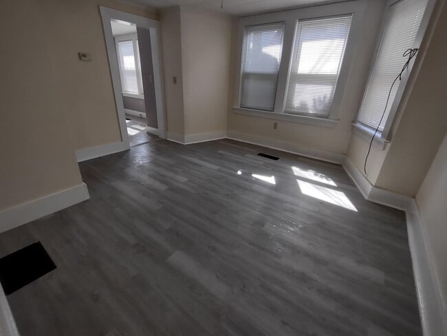 Photo - 9 Merchant St Unit 2