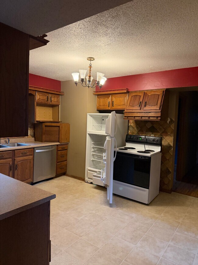 713-713 13th Ave