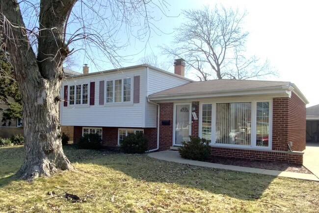 129 E Central Ave - 129 E Central Ave House