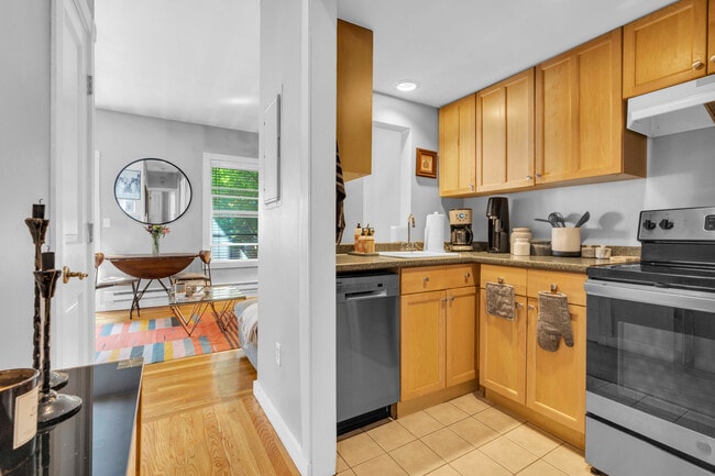 Photo - 54 Appleton St Unidad 2