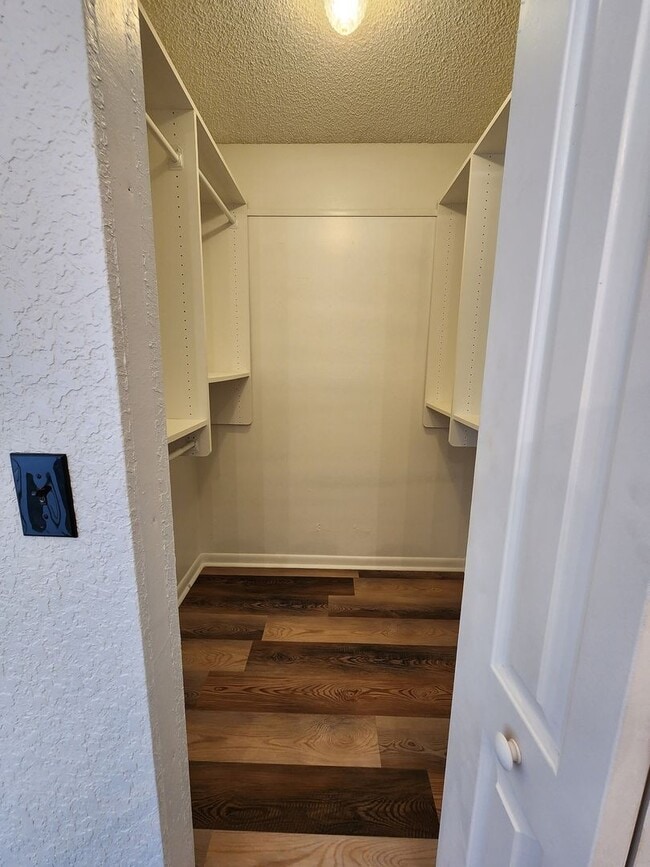 Photo - 14919 Old Pointe Rd