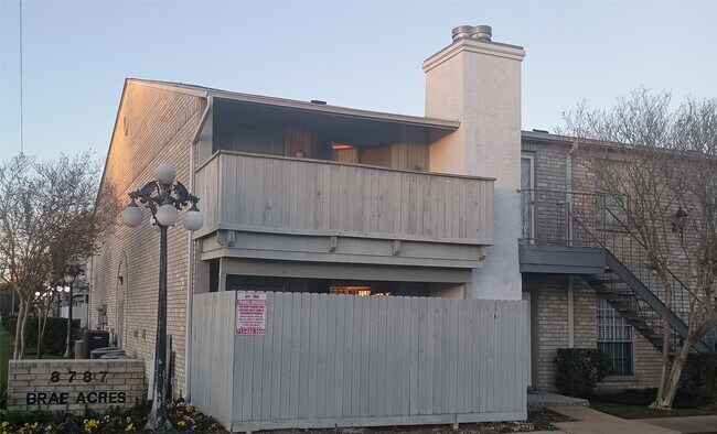 Photo - 8787 Brae Acres Rd Unidad 307