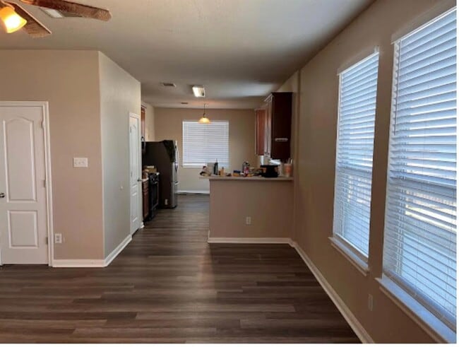 243 Devonshire Dr