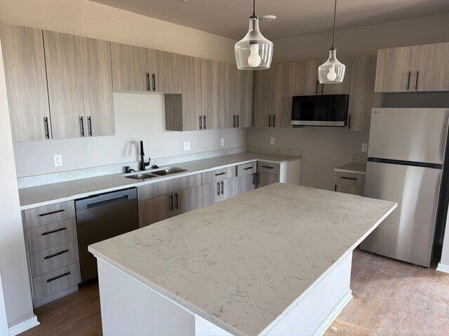 The Crest at Cardinal Heights - FULLY LEASED