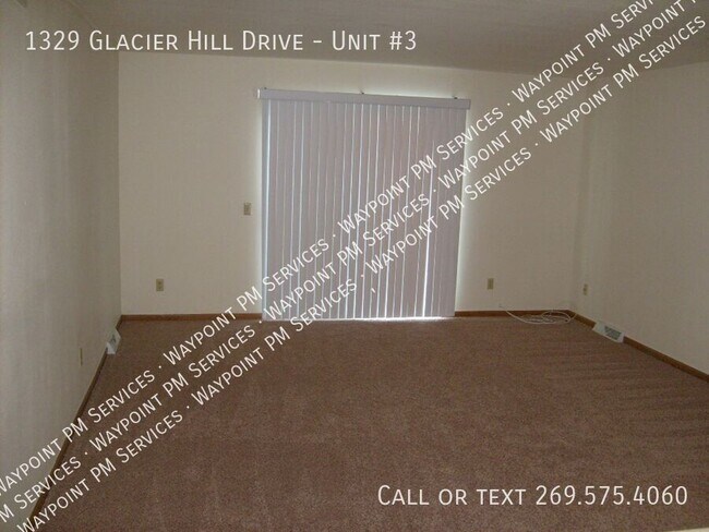 Photo - 1329 Glacier Hill Dr Unidad #3