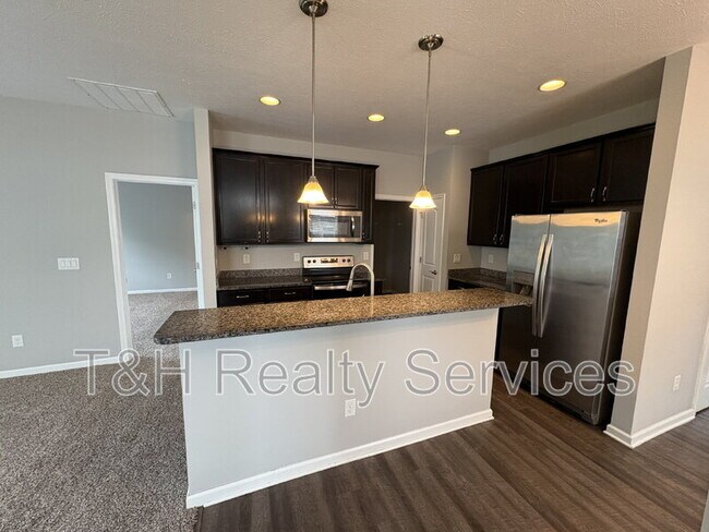 Photo - 638 N Grant St