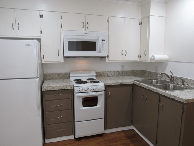 Photo - 313 Tecumseh St Unit #8