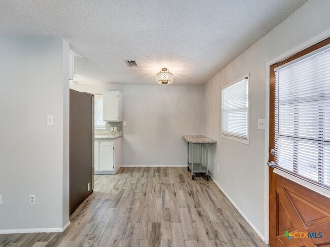 Photo - 1351 Spitz Kegel View Dr