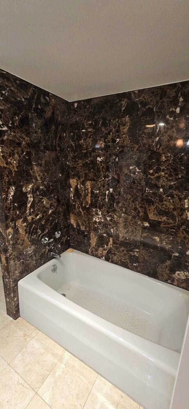 10660 Wilshire Blvd Unit 309