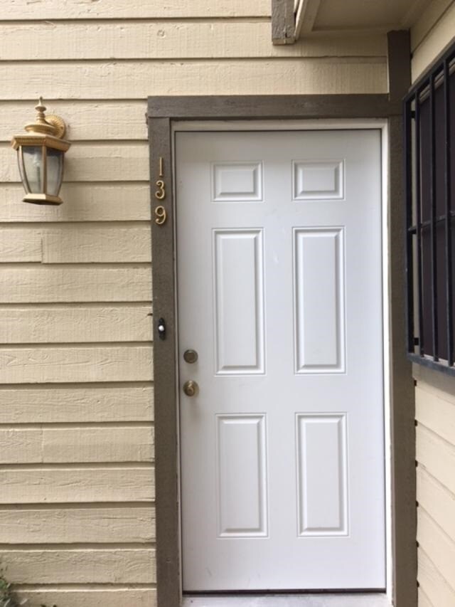 Photo - 200 Martingale Unidad 139