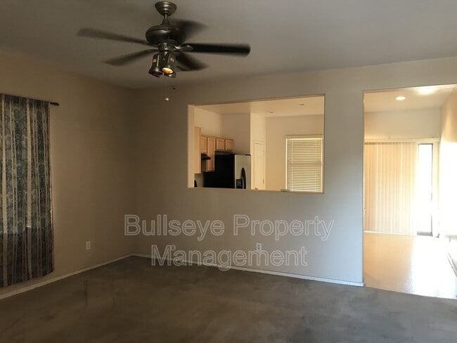 Photo - 4541 E Willet St