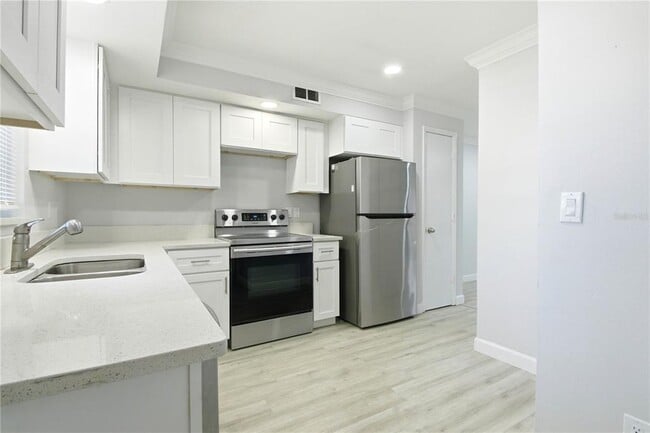 Photo - 14113 Village Terrace Dr