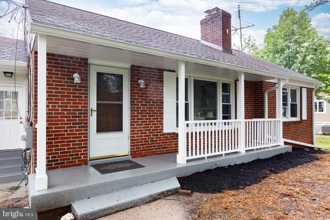 Building Photo - 25731 Ridge Rd Rental