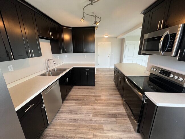 Photo - 1217 The Delaware