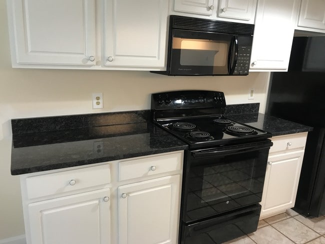 Photo - Upland Village Apartments