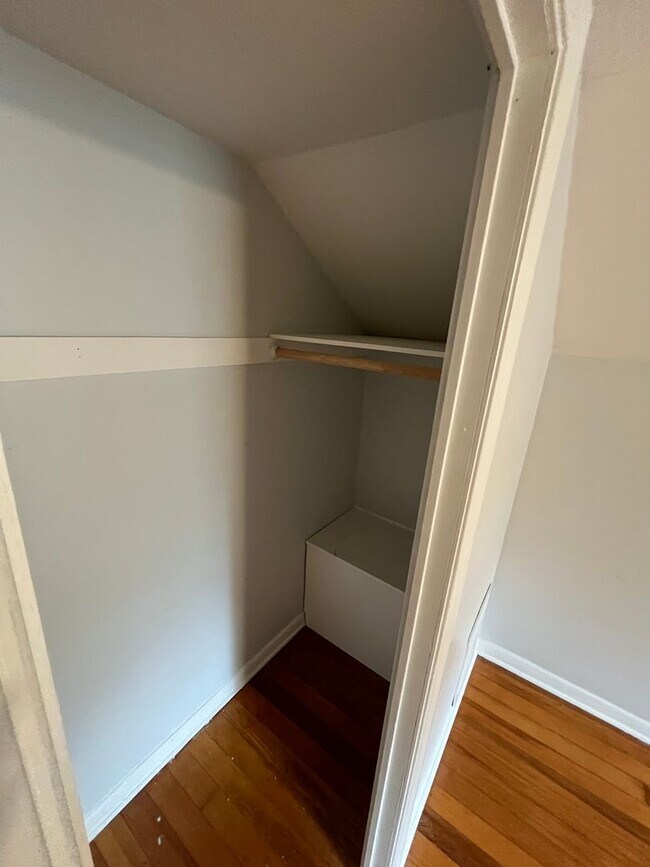 Photo - SJK Dwellings LLC Unit 924 N 35th Street
