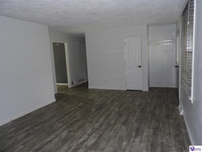 Photo - 102 Tinted Cloud Cir