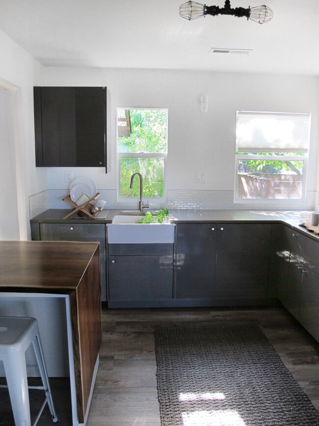 Photo - 5711 SE 67th Ave