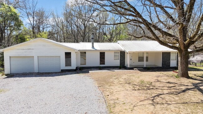 Photo - 1216 Old Ridge Rd House