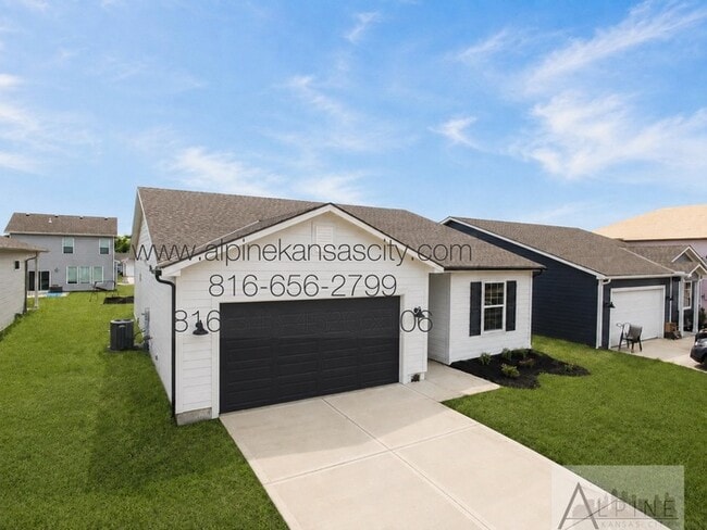Building Photo - New Construction Available in Woodhaven