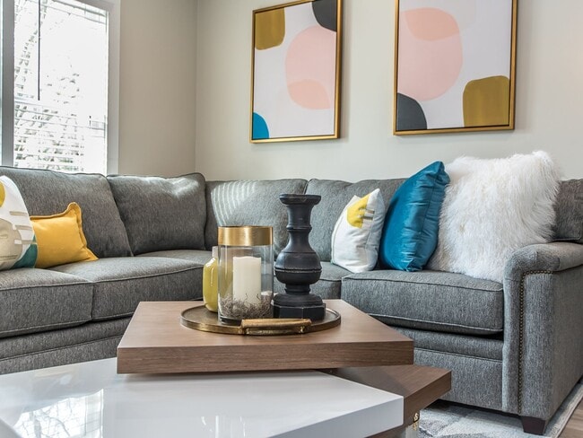 Photo - Luxurious 2BD, 1.5BA Raleigh Unit (B) in a Prime Location Near NC State University