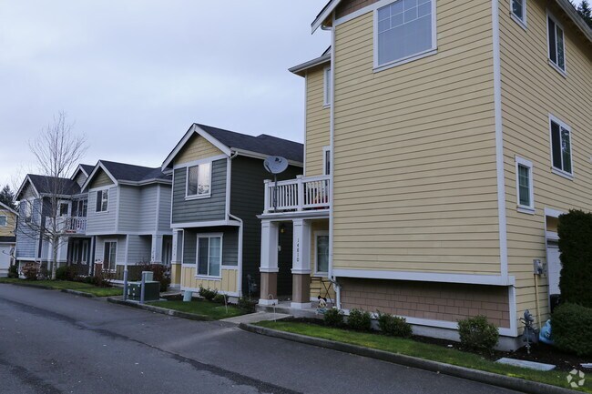 Kimberly Gardens - Kimberly Gardens