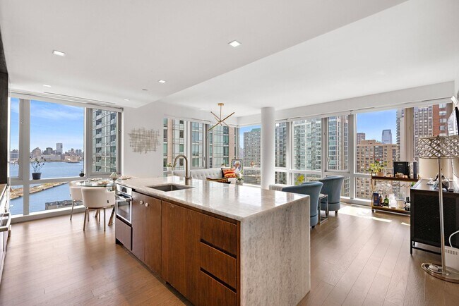 Photo - 75 Park Ln S Unit 1607