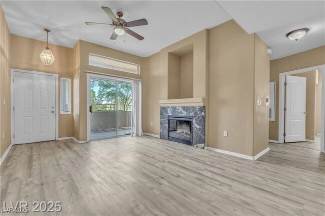 Building Photo - 3544 Desert Cliff St Unit 102 Rental