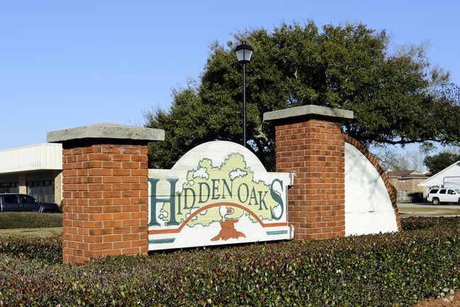 Photo - Hidden Oaks Apartments