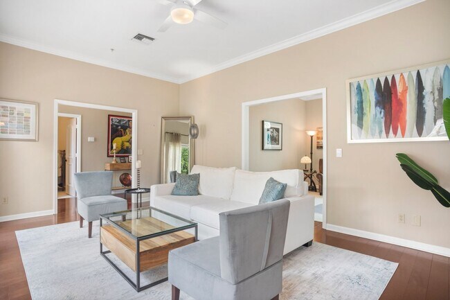 Photo - ** OLDE NAPLES ** 3 BED + DEN / 3 BATH - G...