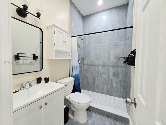 Photo - 18255 SW 145th Ave Unit Back