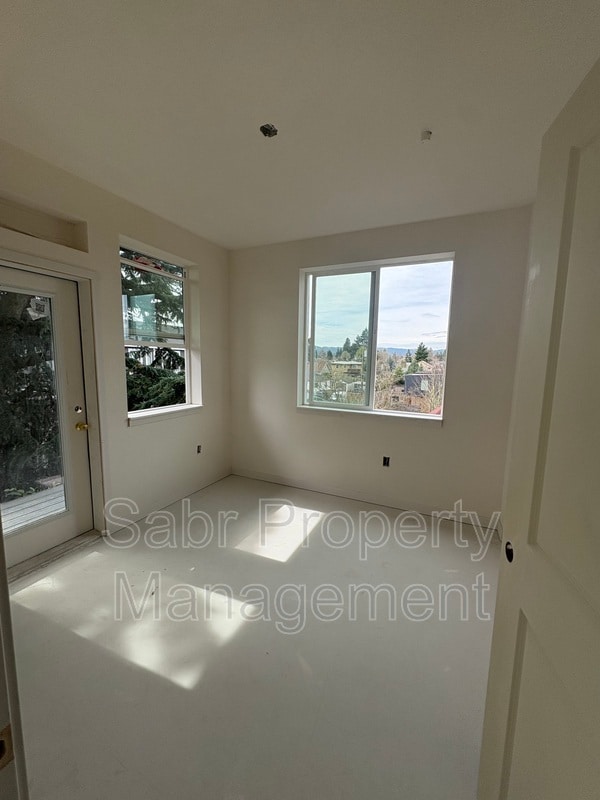 Photo - 1520 N Bryant St Unit 1