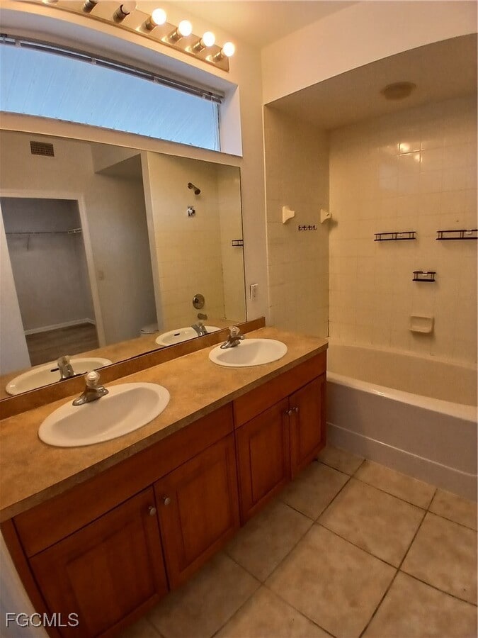 Photo - 1030 Hancock Creek S Blvd Unit 204