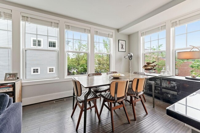 Photo - 783 Morton St NW Unit # A