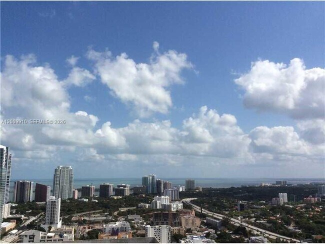Photo - 185 SW 7th St Unit 2509