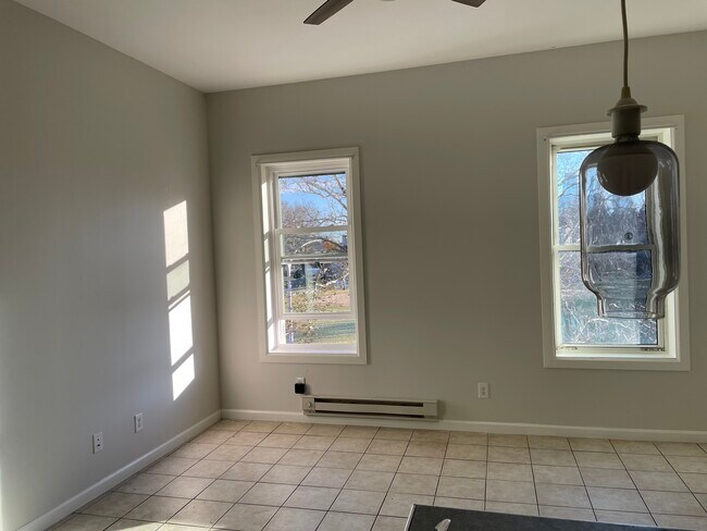 living room - 2013 N College Ave Unit 2